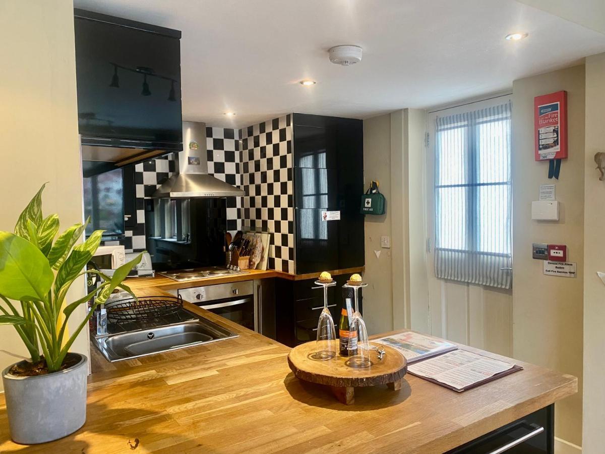 Trinity House City Centre York & Free Parking Экстерьер фото